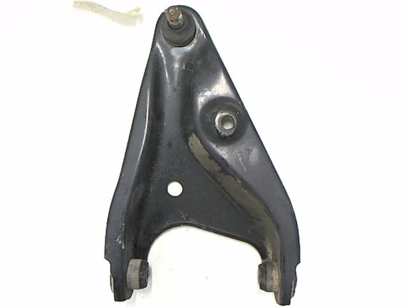 Triangle inferieur avant droit