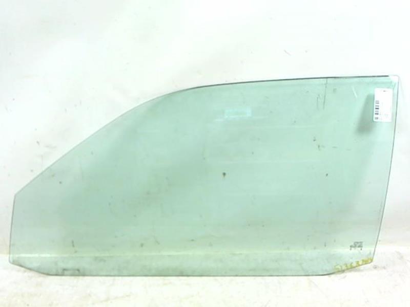 Vitre avant gauche