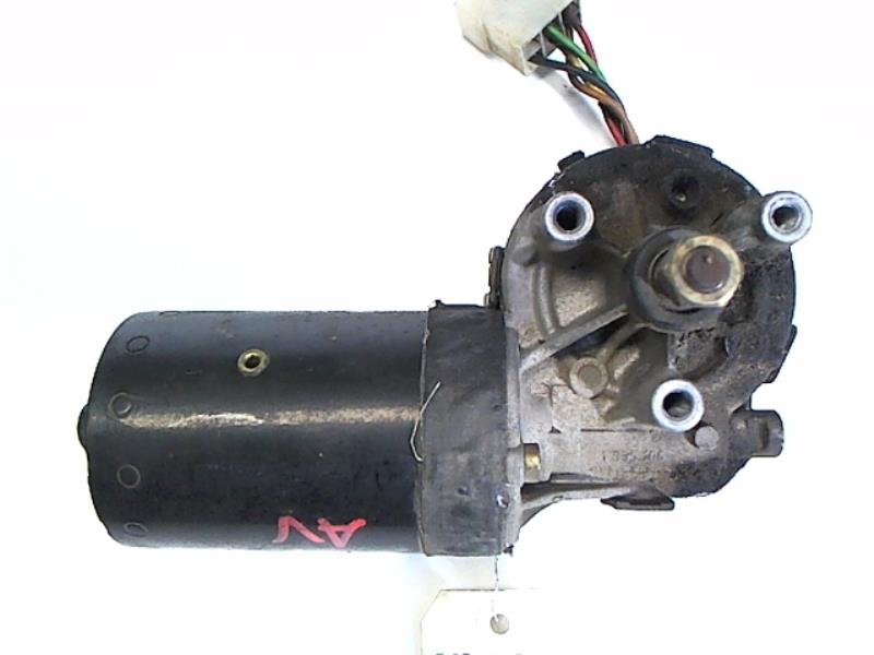 Motore tergicristallo anteriore