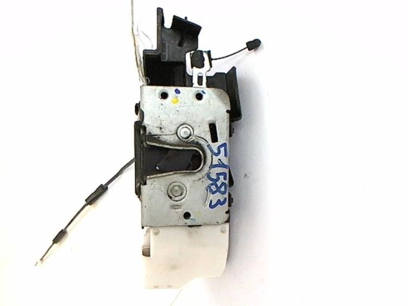 Cerradura delantera derecha