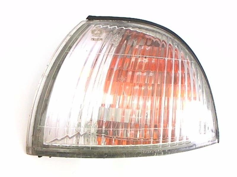 Optique avant secondaire gauche (feux)(clignotant)