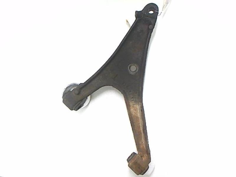 Triangle inferieur avant gauche