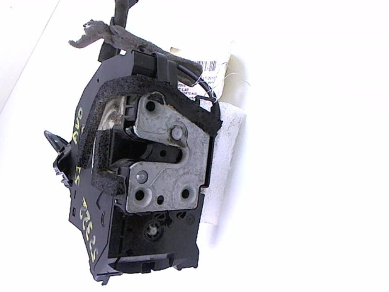 Cerradura delantera derecha