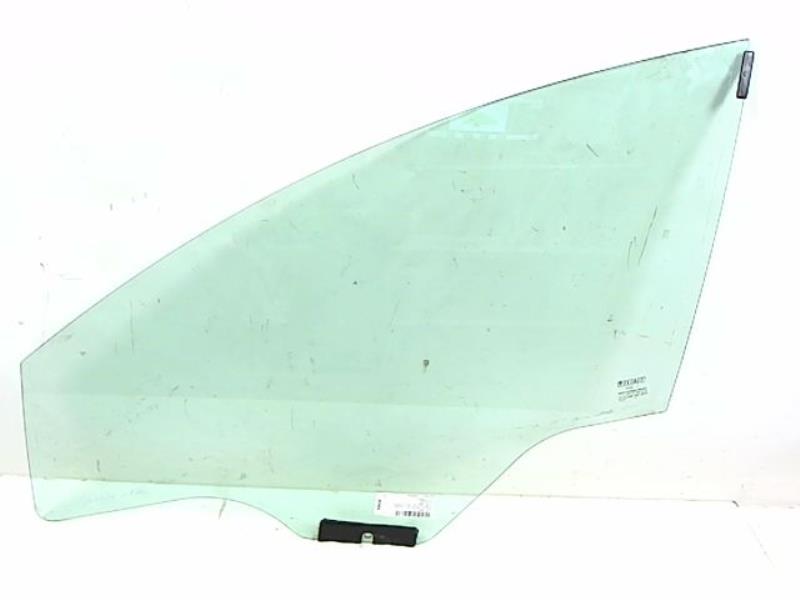 Vitre avant gauche