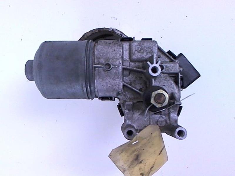 Motor de limpiaparabrisas delantero