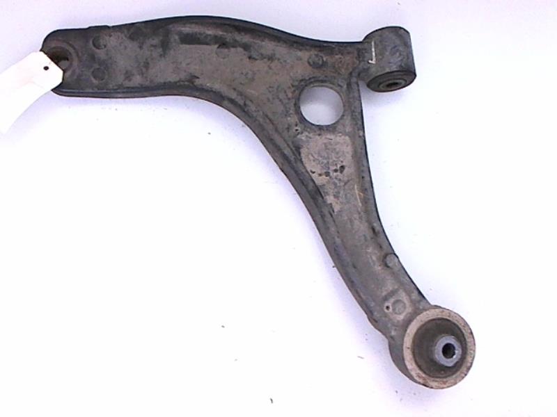 Triangle inferieur avant gauche