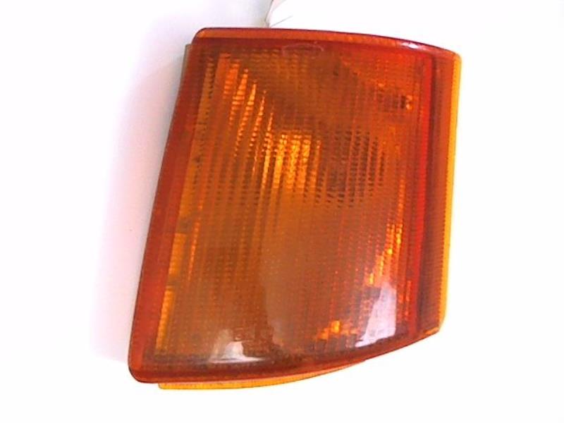 Óptica delantera secundaria izquierda (luces) (intermitente)