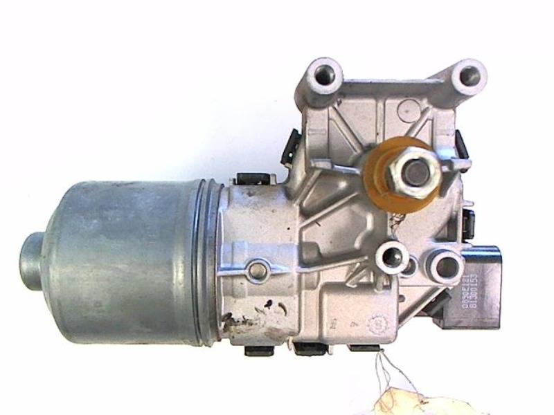 Motore tergicristallo anteriore
