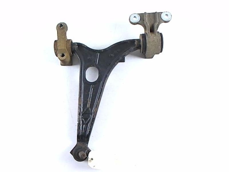 Triangle inferieur avant gauche