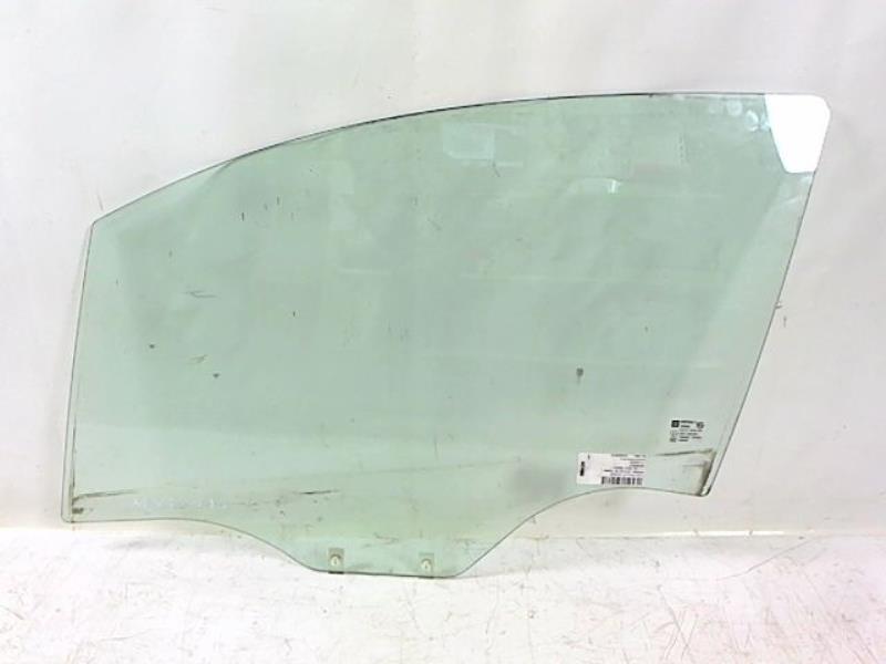 Vitre avant gauche