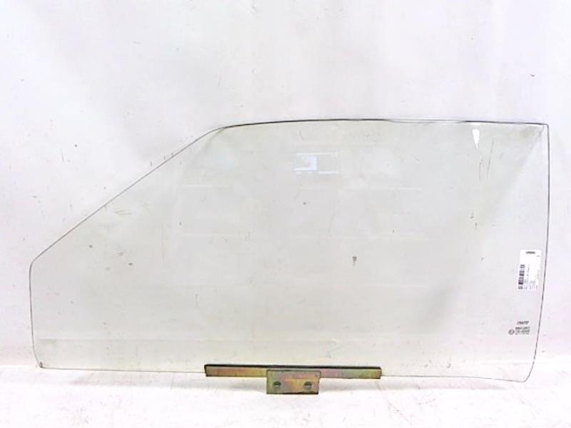 Vitre avant gauche