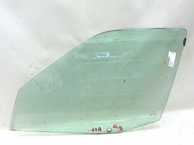 Vitre avant gauche