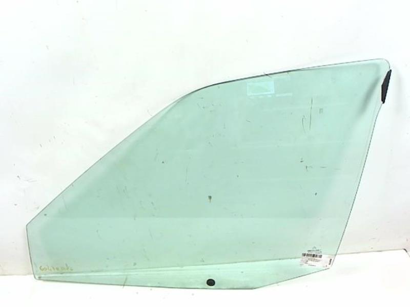 Vitre avant gauche