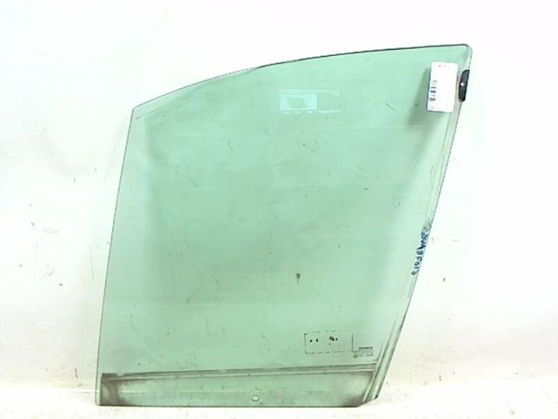 Vitre avant gauche