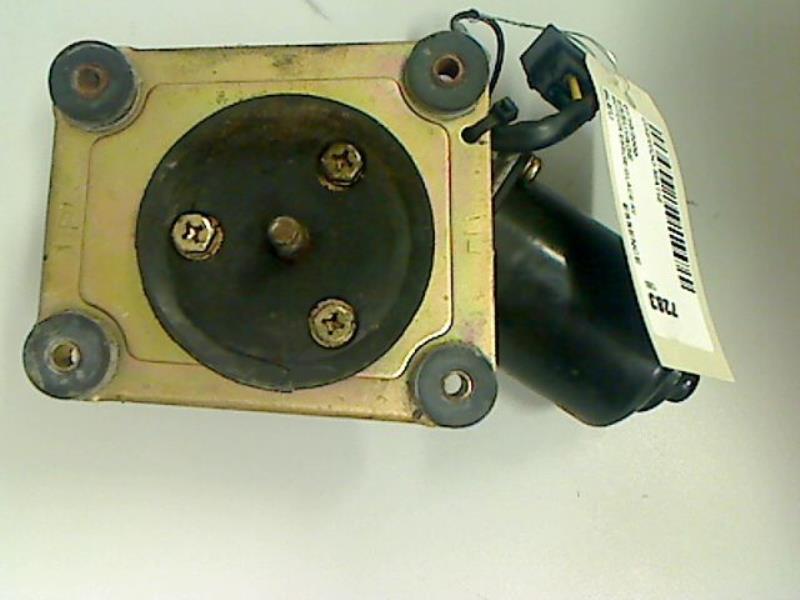Motor de limpiaparabrisas delantero