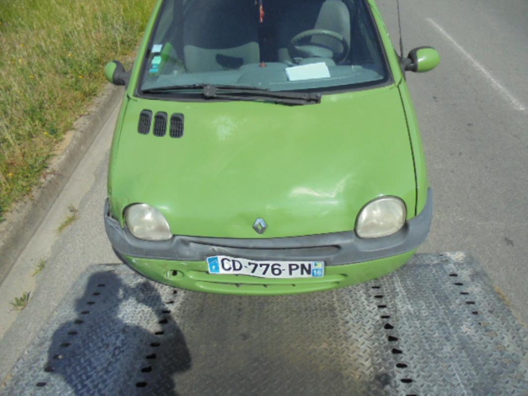 Moyeu avant gauche