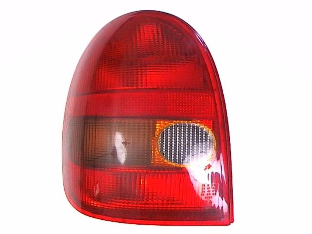 Fanale posteriore principale sinistro (luci)