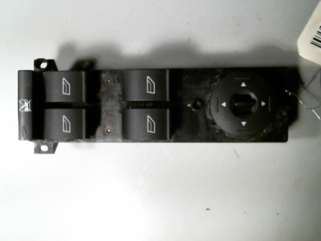 Interruptor de elevalunas delantero izquierdo