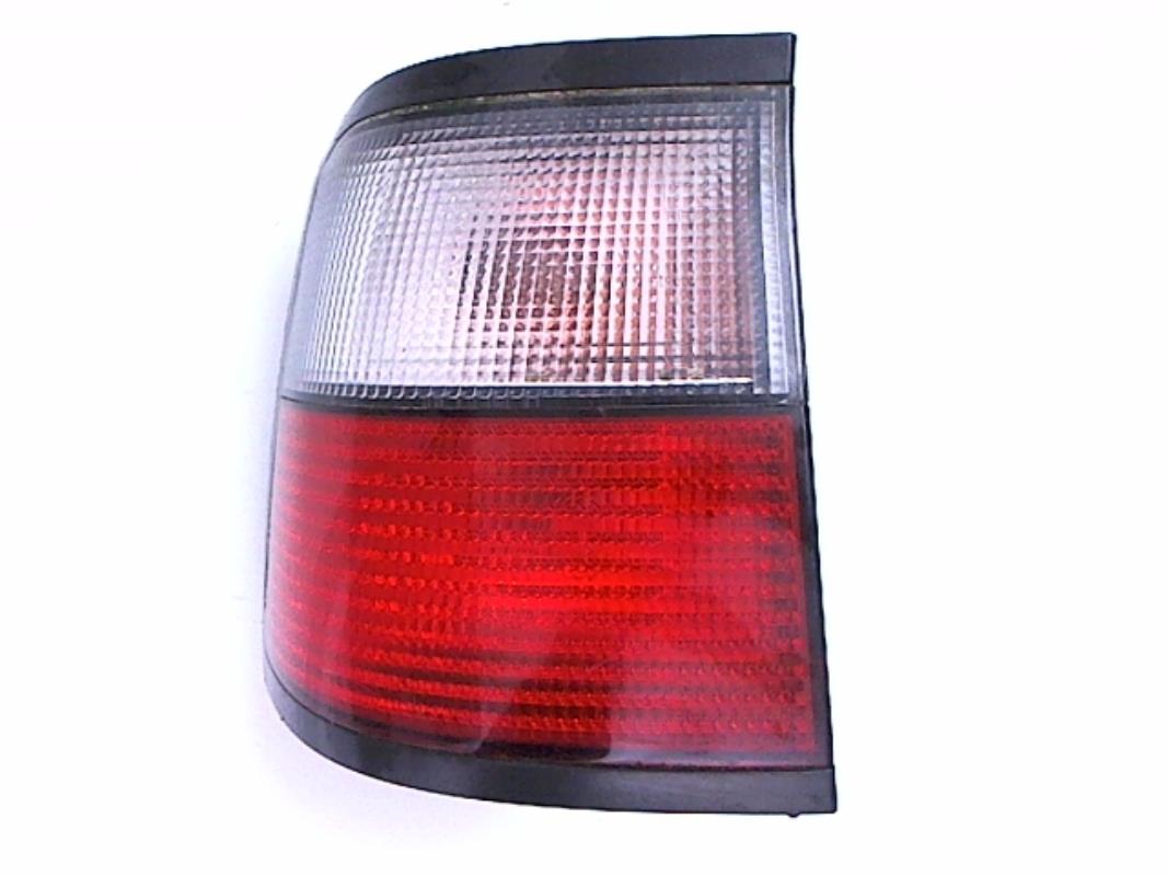 Fanale posteriore principale sinistro (luci)