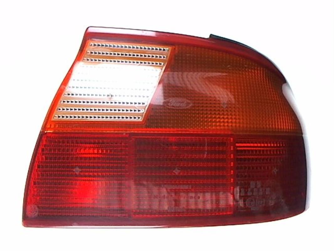 Fanale posteriore principale destro (luci)
