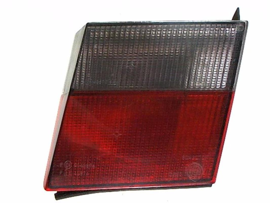 Luz trasera secundaria derecha (luces)