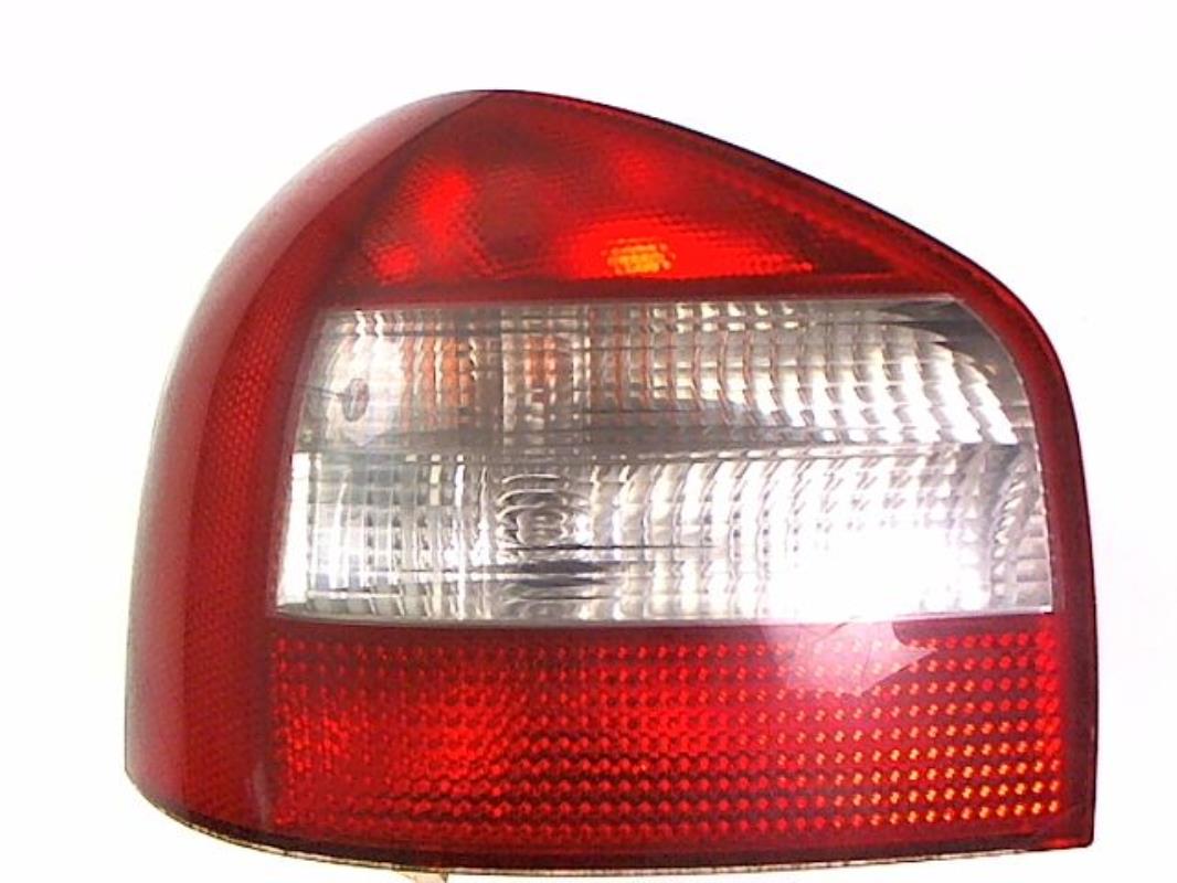 Fanale posteriore principale sinistro (luci)