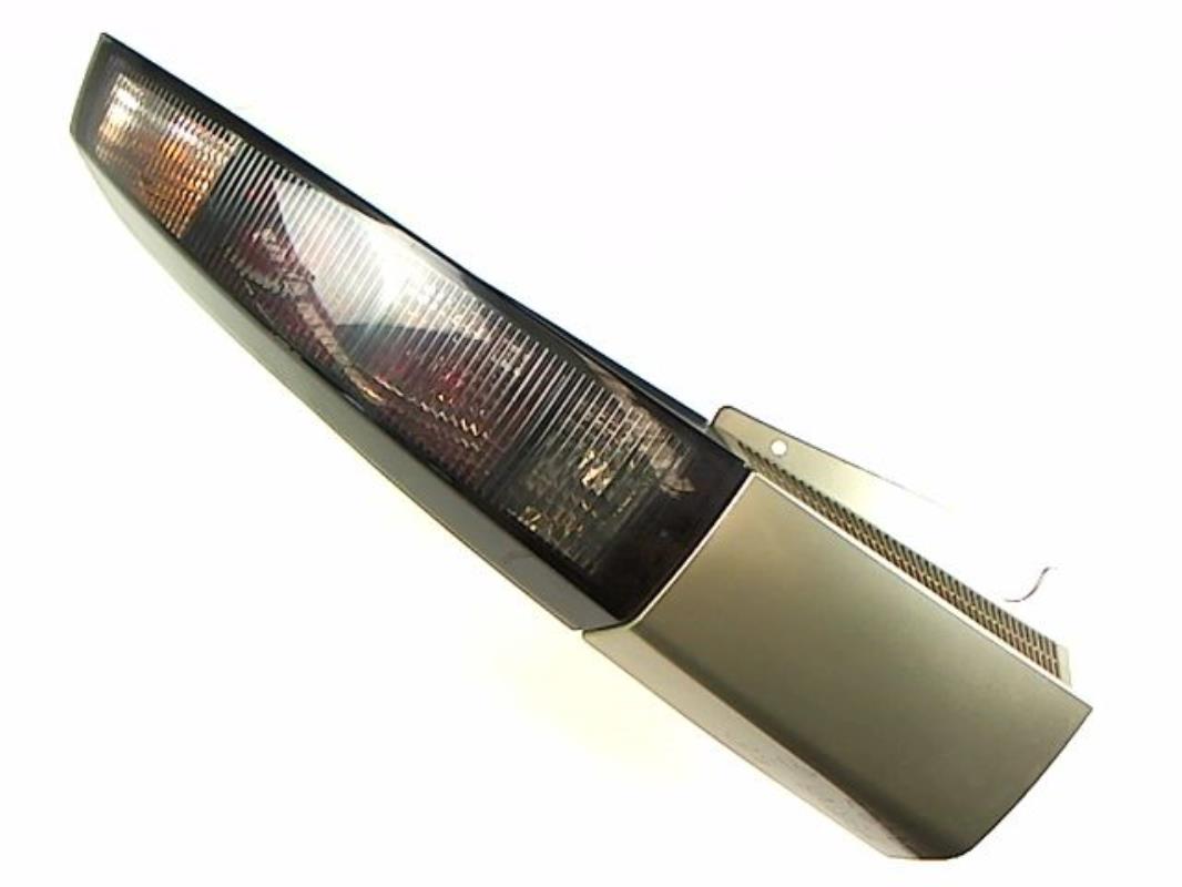 Fanale posteriore principale sinistro (luci)