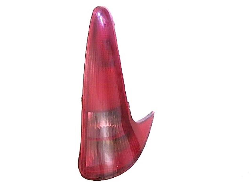Fanale posteriore principale destro (luci)