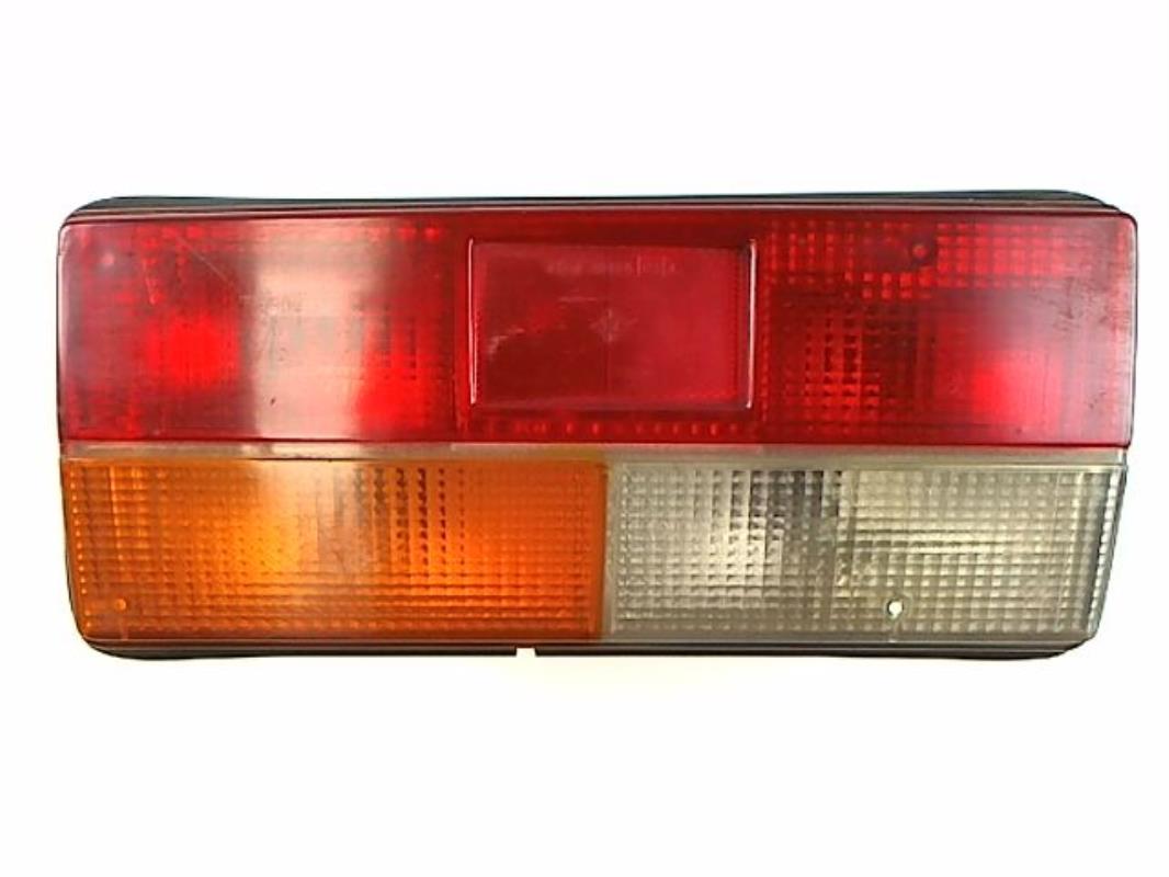 Fanale posteriore principale sinistro (luci)