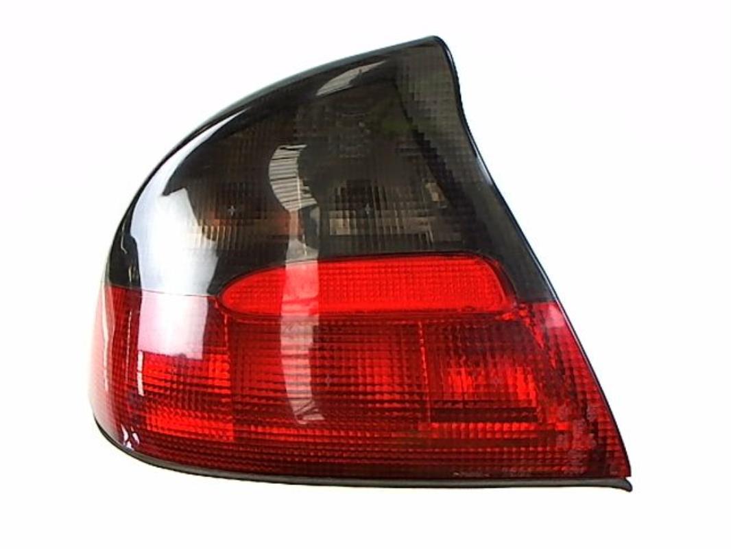 Fanale posteriore principale sinistro (luci)