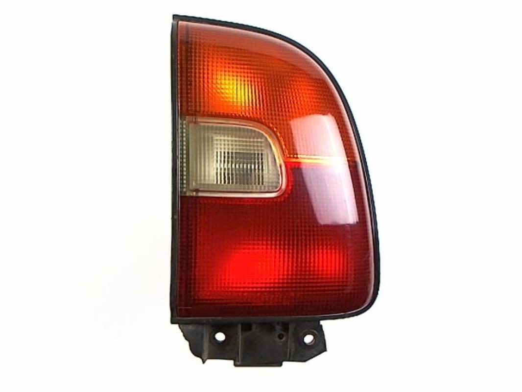 Fanale posteriore principale destro (luci)