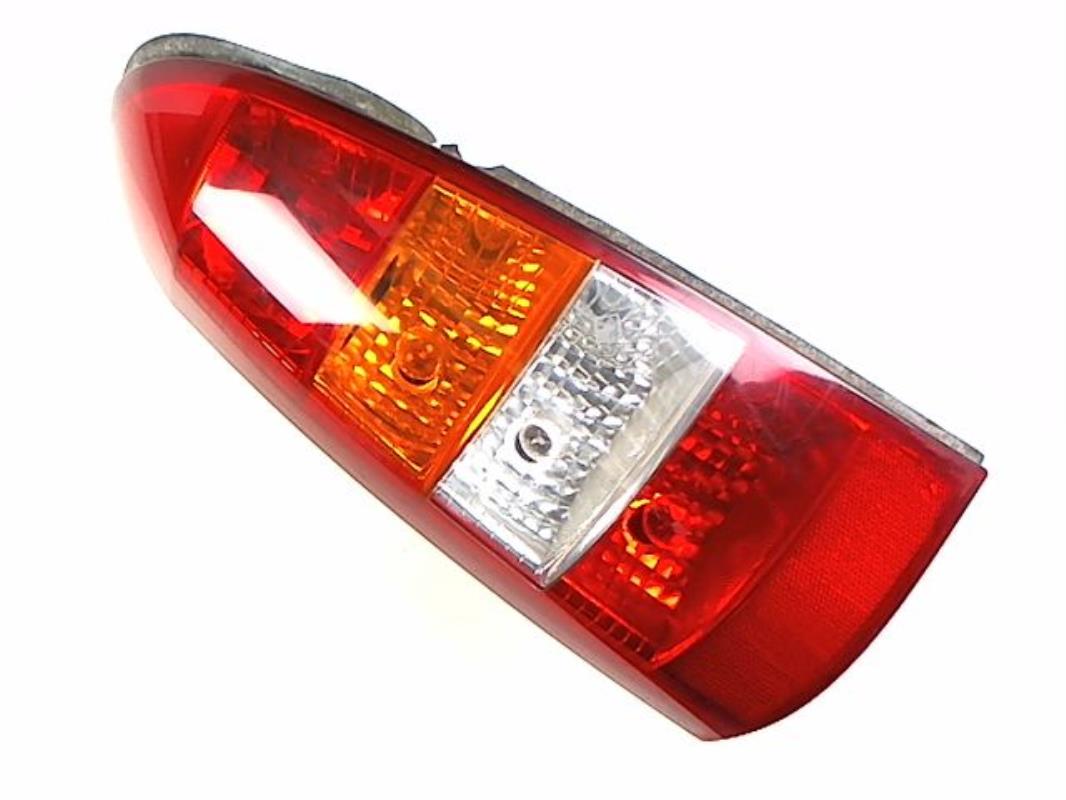 Fanale posteriore principale sinistro (luci)