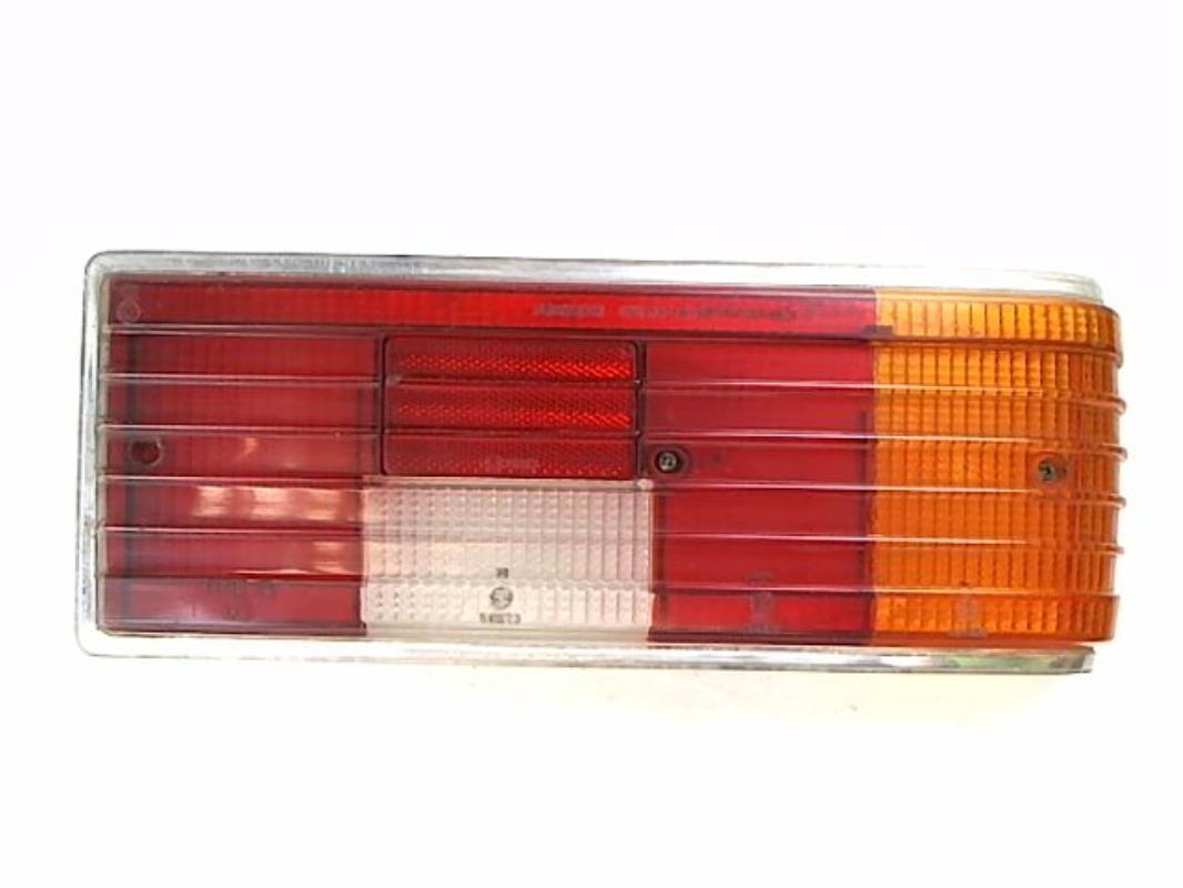 Fanale posteriore principale destro (luci)