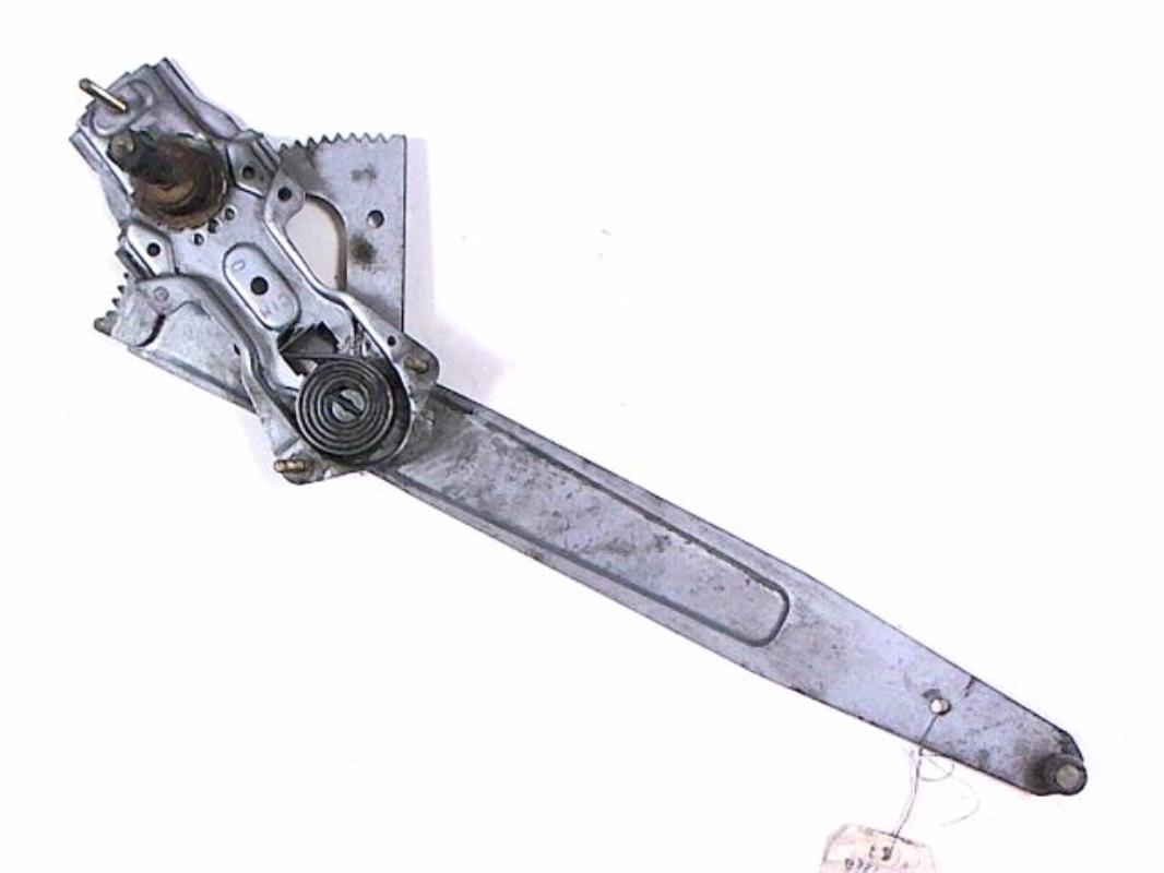 Alzacristalli manuale anteriore destro