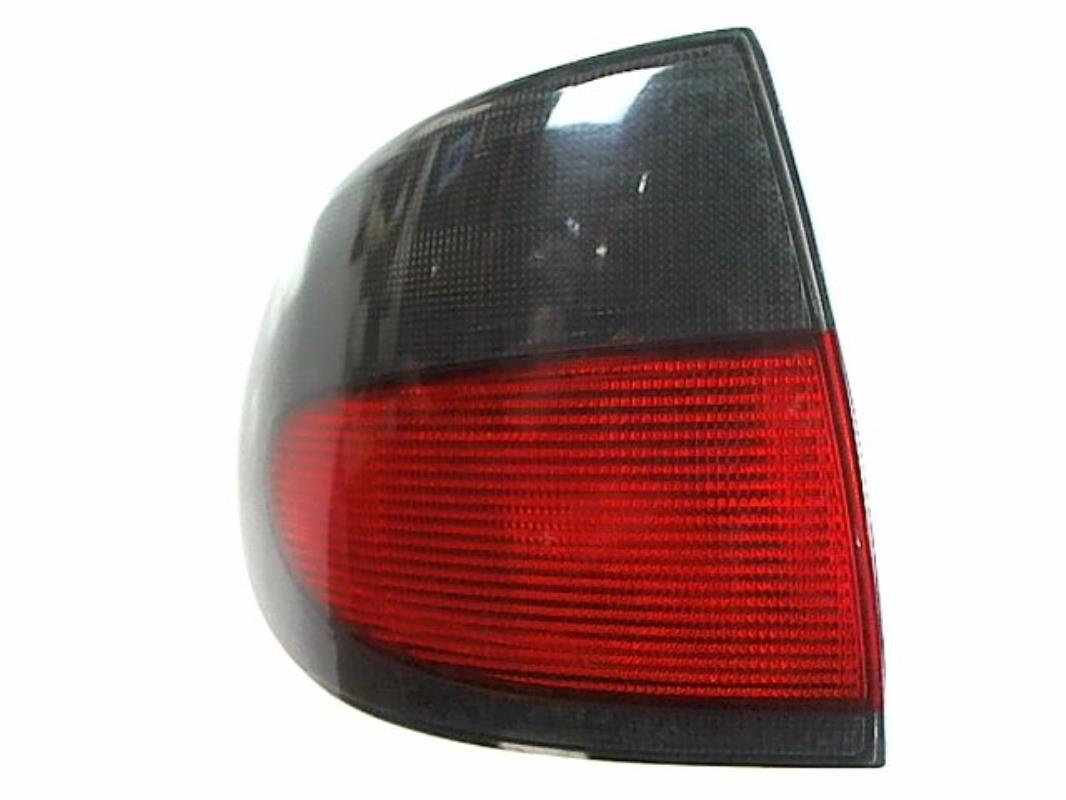 Fanale posteriore principale sinistro (luci)