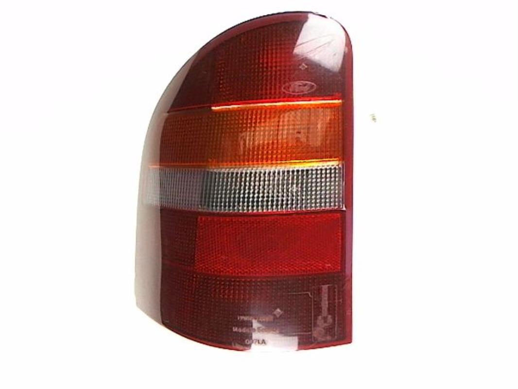 Fanale posteriore principale sinistro (luci)