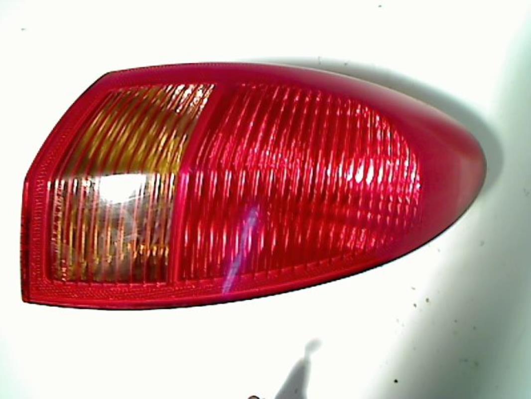 Fanale posteriore principale destro (luci)