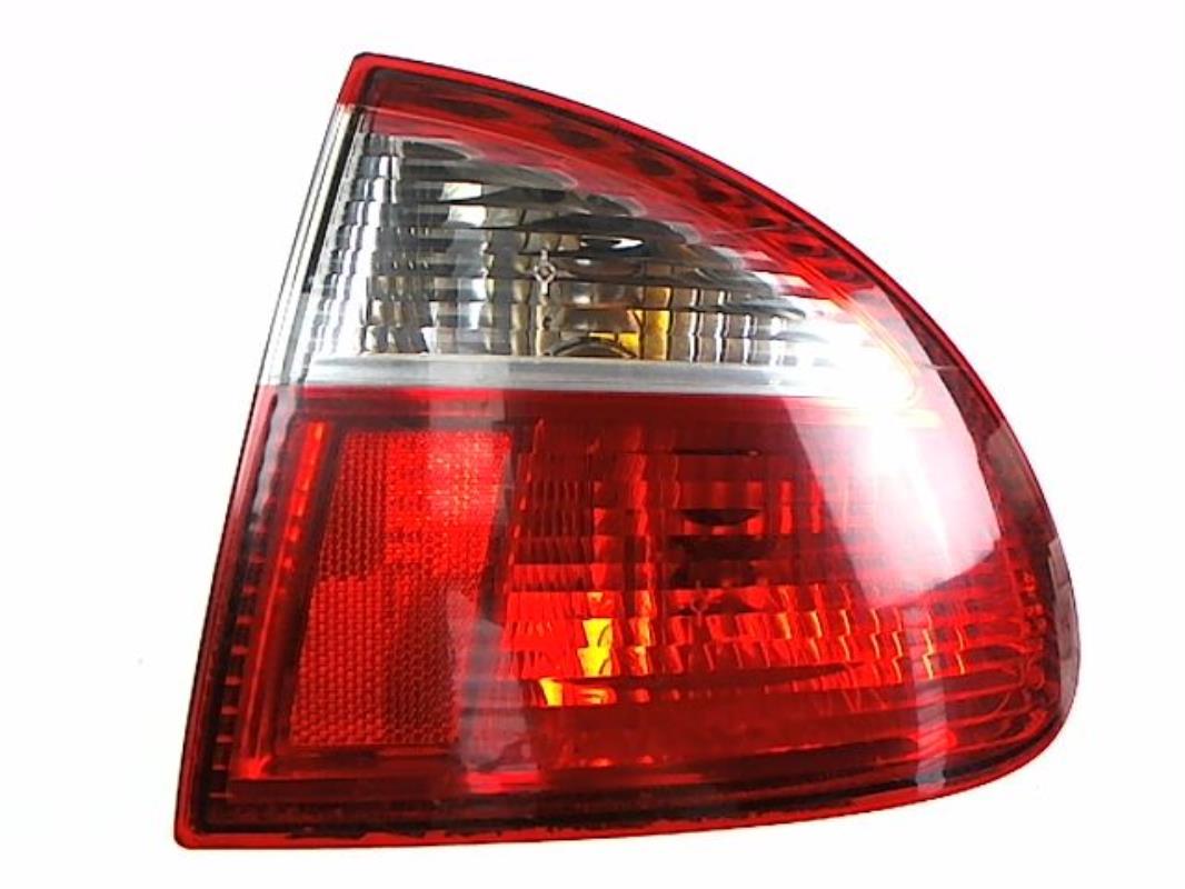 Fanale posteriore principale destro (luci)