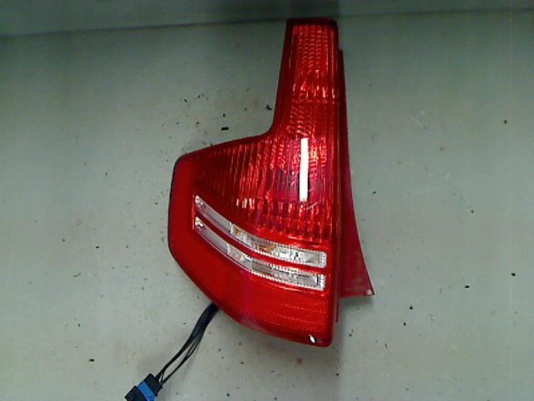 Fanale posteriore principale sinistro (luci)