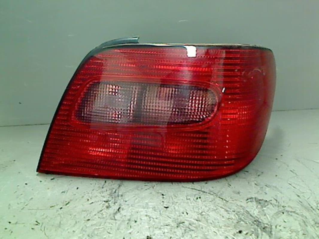 Fanale posteriore principale destro (luci)