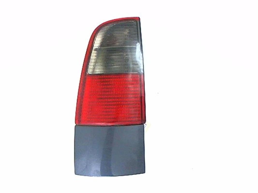 Fanale posteriore principale sinistro (luci)