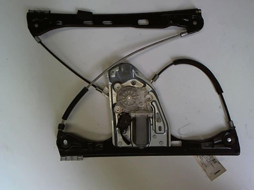 Elevalunas eléctrico delantero derecho