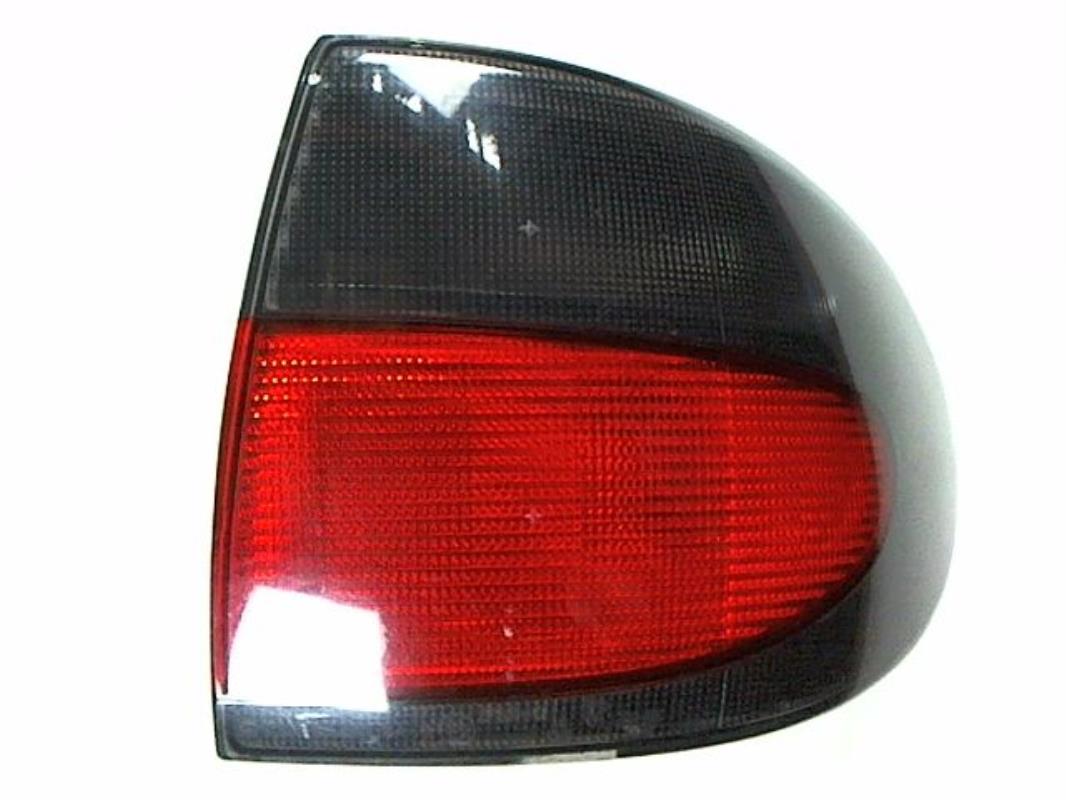 Fanale posteriore principale destro (luci)