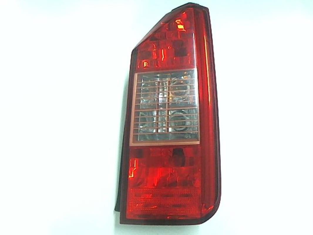 Fanale posteriore principale destro (luci)