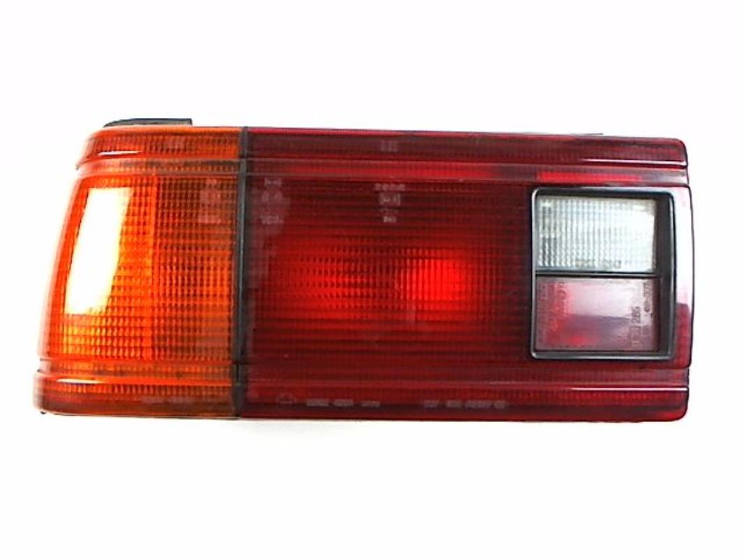 Fanale posteriore principale sinistro (luci)