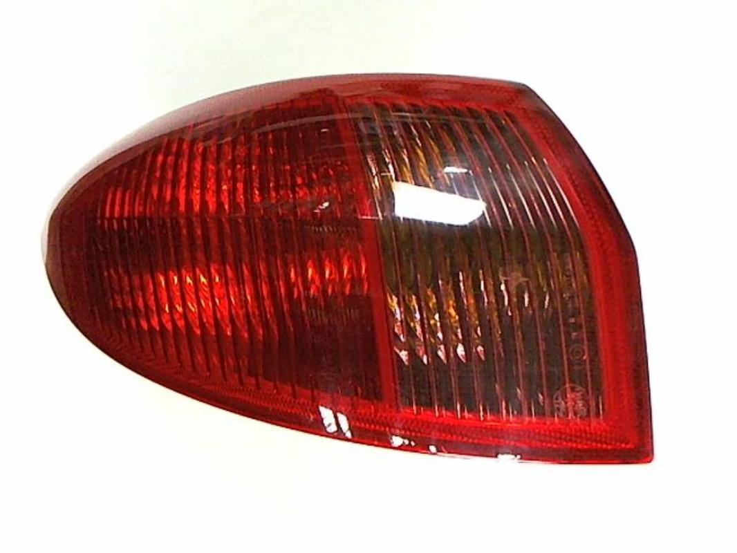Fanale posteriore principale sinistro (luci)