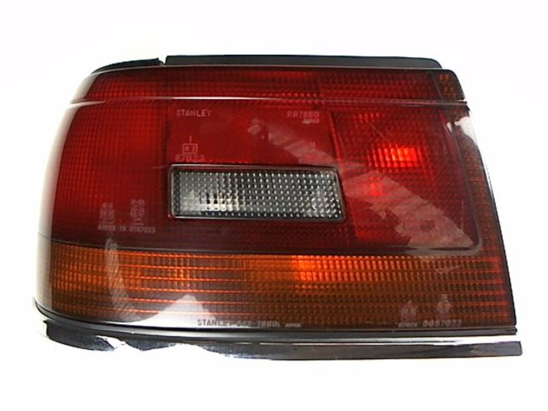 Fanale posteriore principale sinistro (luci)