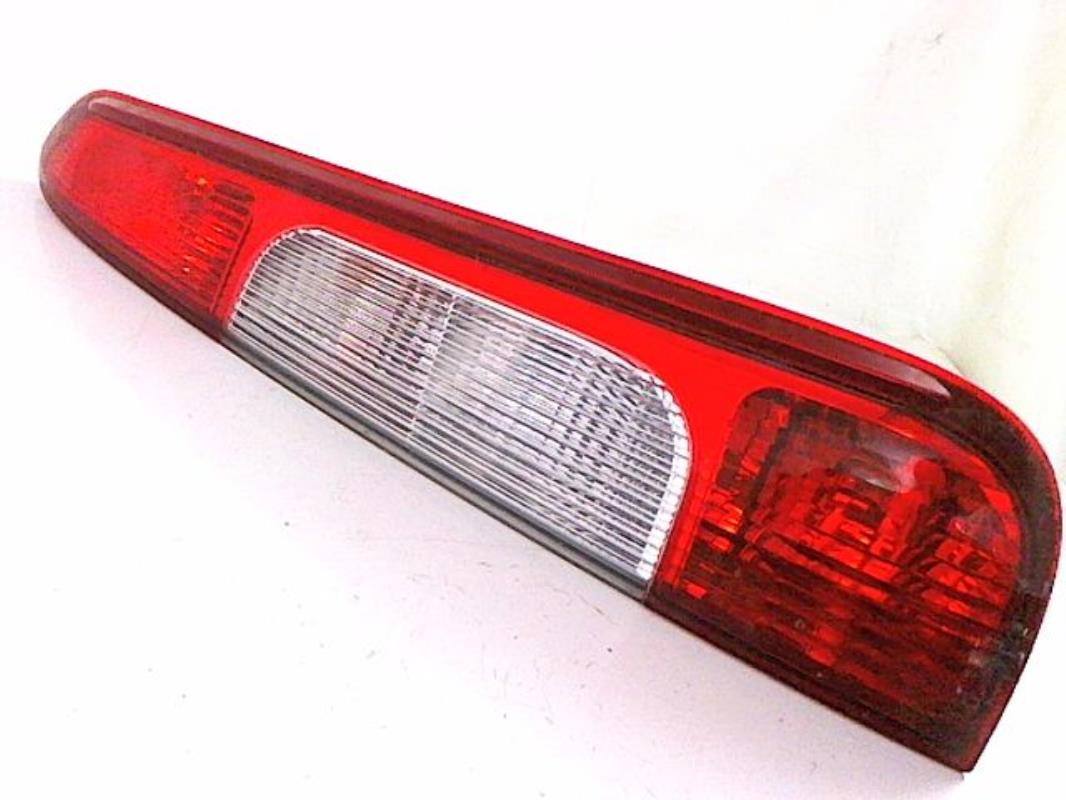 Fanale posteriore principale destro (luci)
