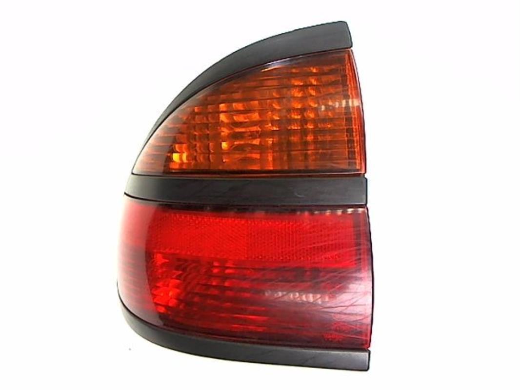 Fanale posteriore principale sinistro (luci)