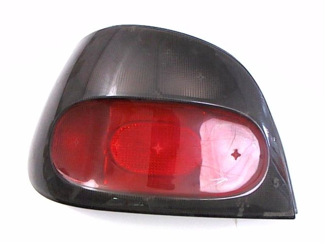 Fanale posteriore principale sinistro (luci)